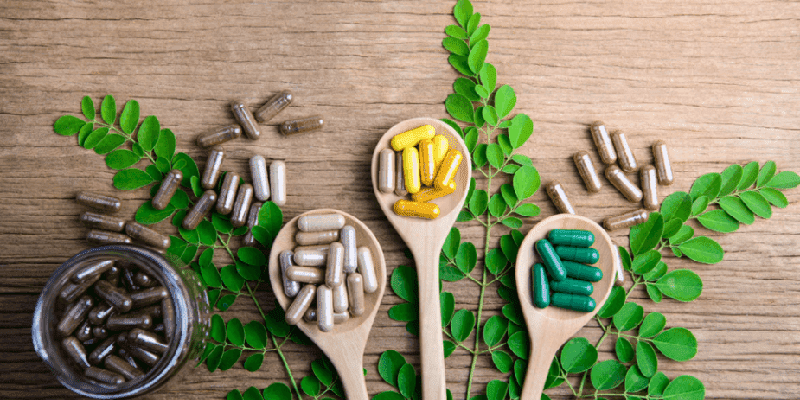 herbal supplement capsules